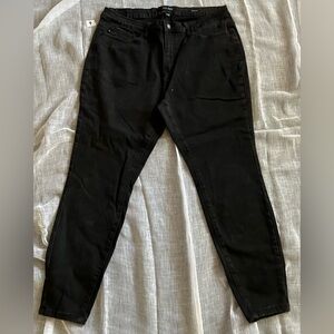 Judy Blue Skinny Fit 22W EUC